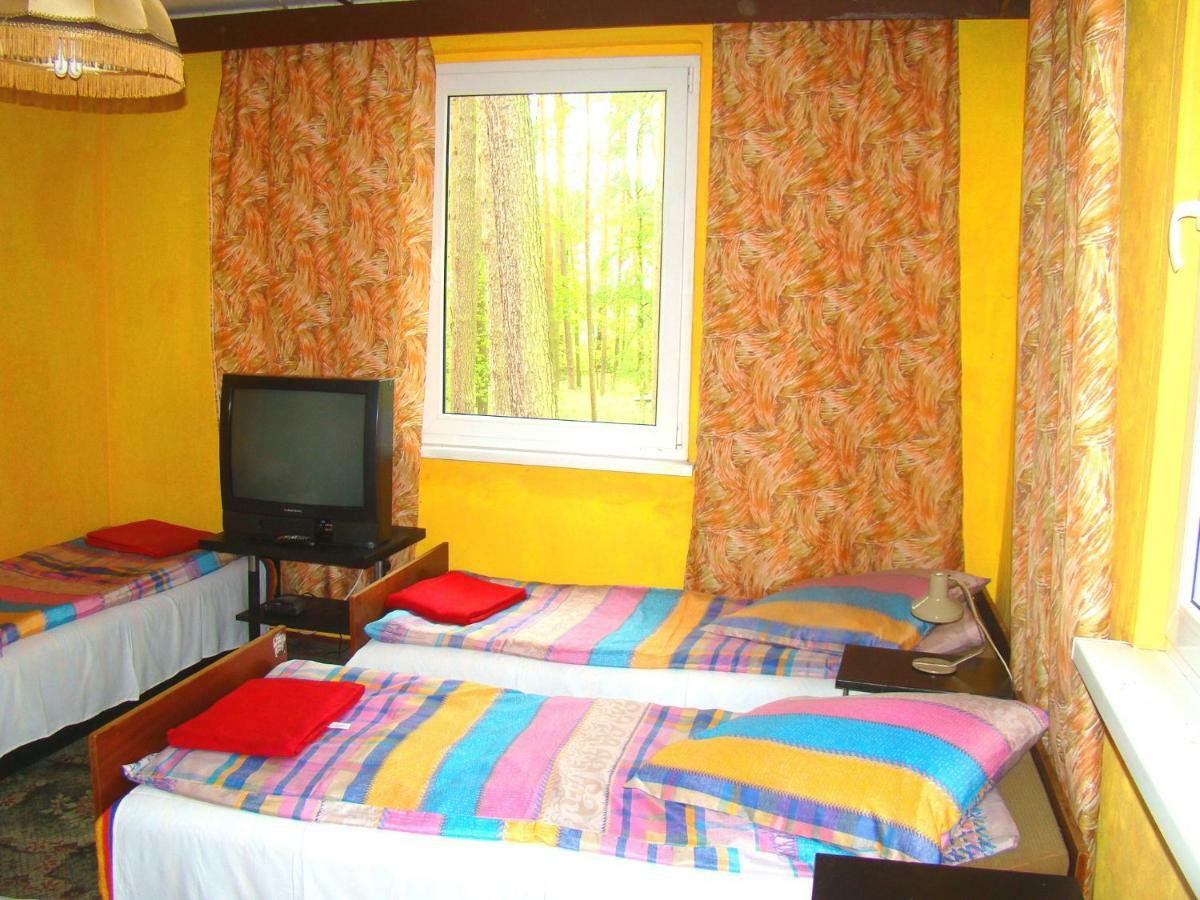 Osrodek Wypoczynkowy Oaza Hotel Kuznica Zbaska Kültér fotó