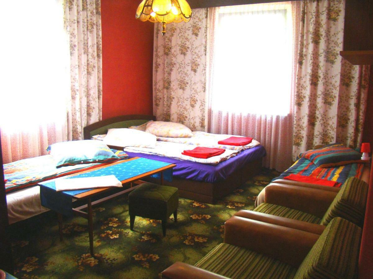 Osrodek Wypoczynkowy Oaza Hotel Kuznica Zbaska Kültér fotó