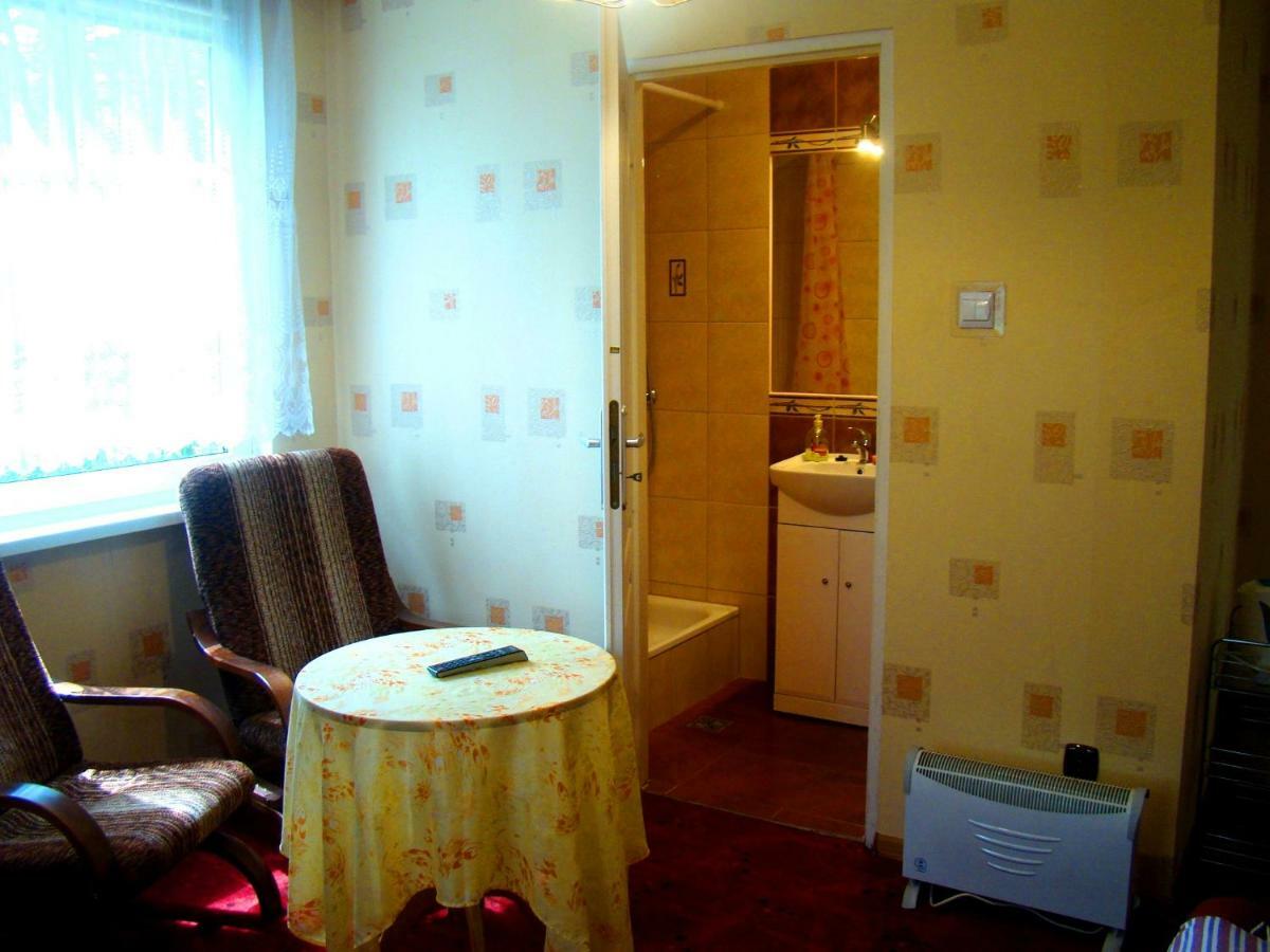 Osrodek Wypoczynkowy Oaza Hotel Kuznica Zbaska Kültér fotó