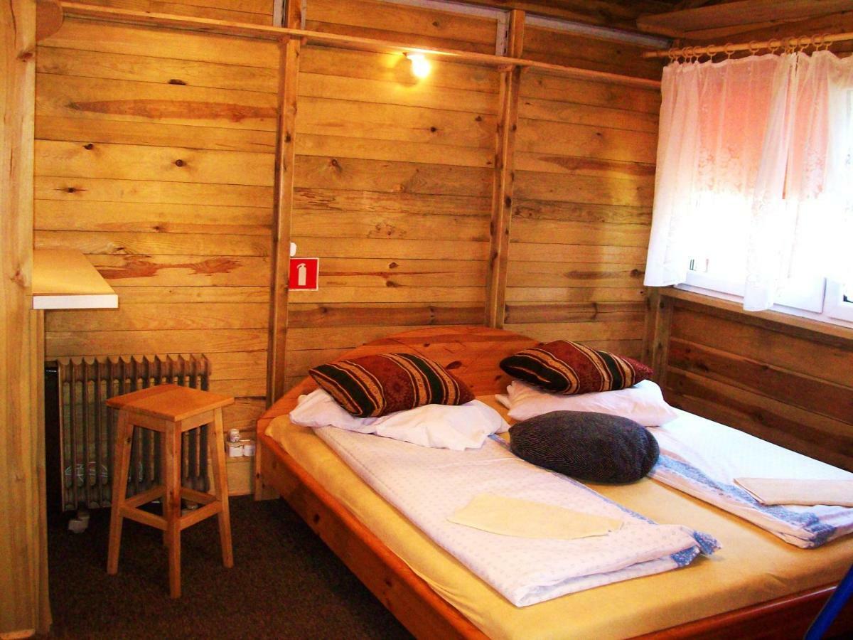 Osrodek Wypoczynkowy Oaza Hotel Kuznica Zbaska Kültér fotó