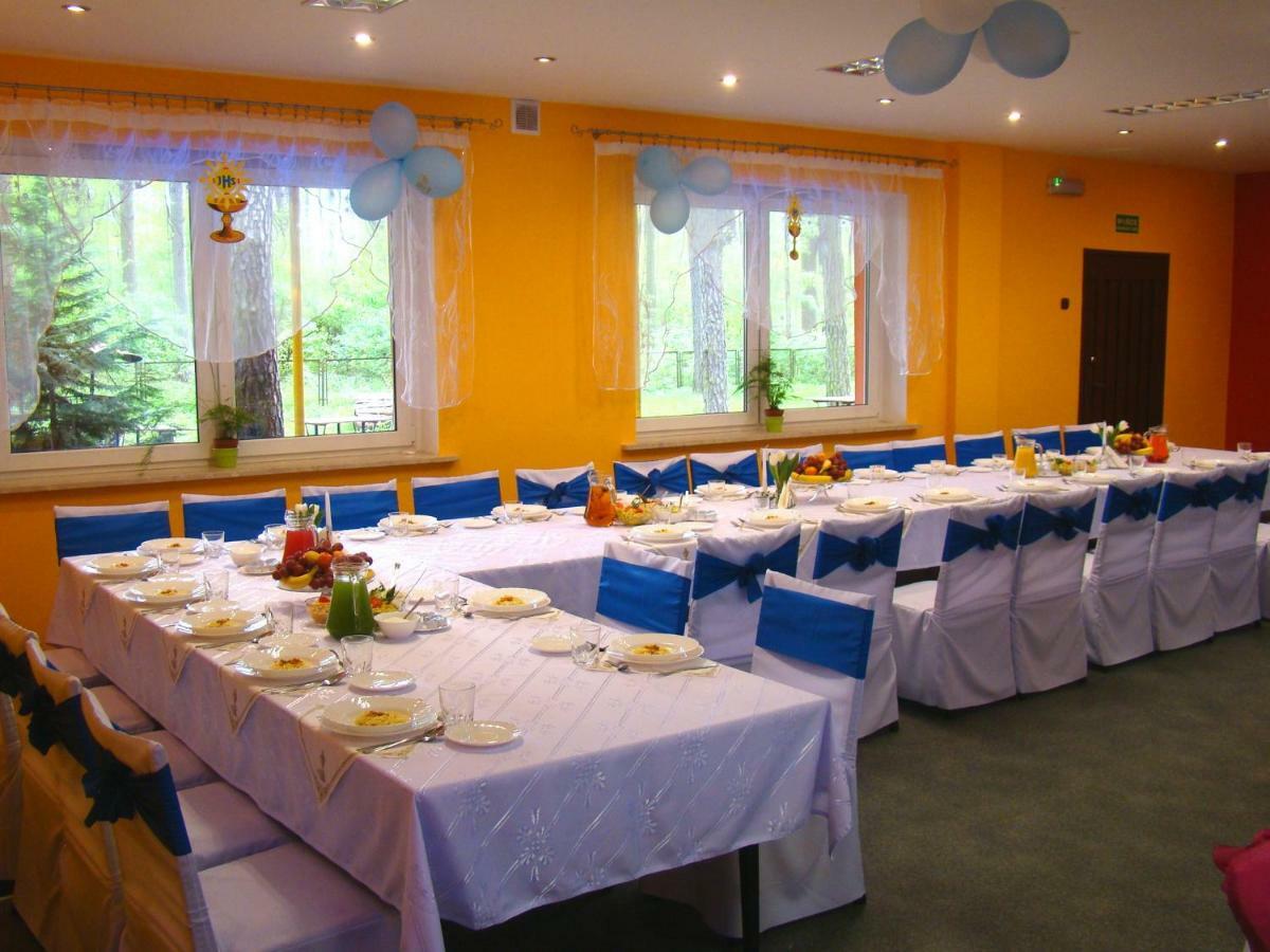 Osrodek Wypoczynkowy Oaza Hotel Kuznica Zbaska Kültér fotó