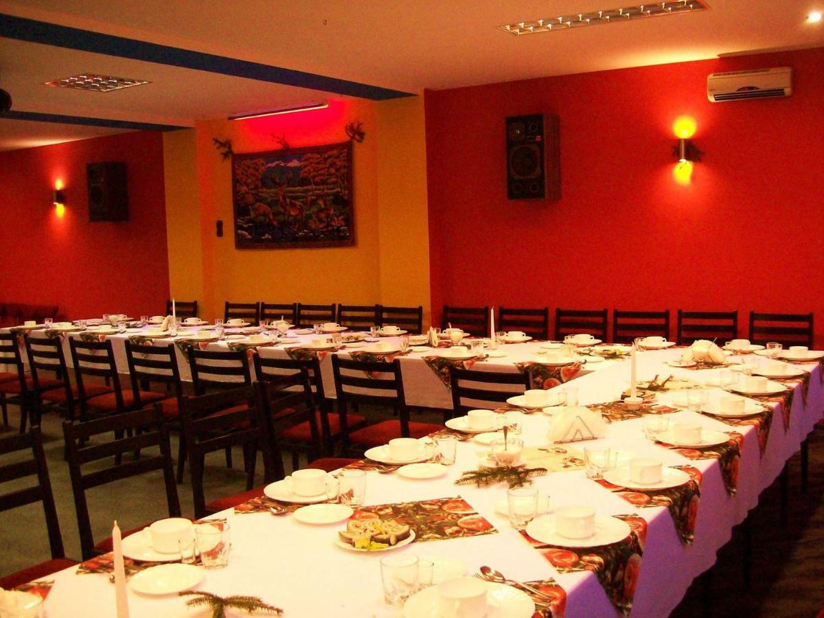 Osrodek Wypoczynkowy Oaza Hotel Kuznica Zbaska Kültér fotó