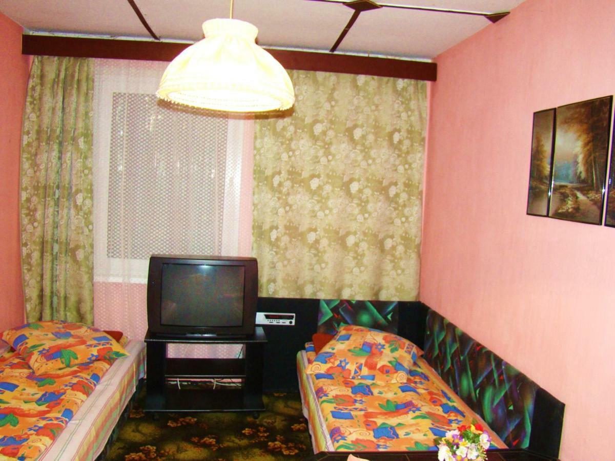 Osrodek Wypoczynkowy Oaza Hotel Kuznica Zbaska Kültér fotó