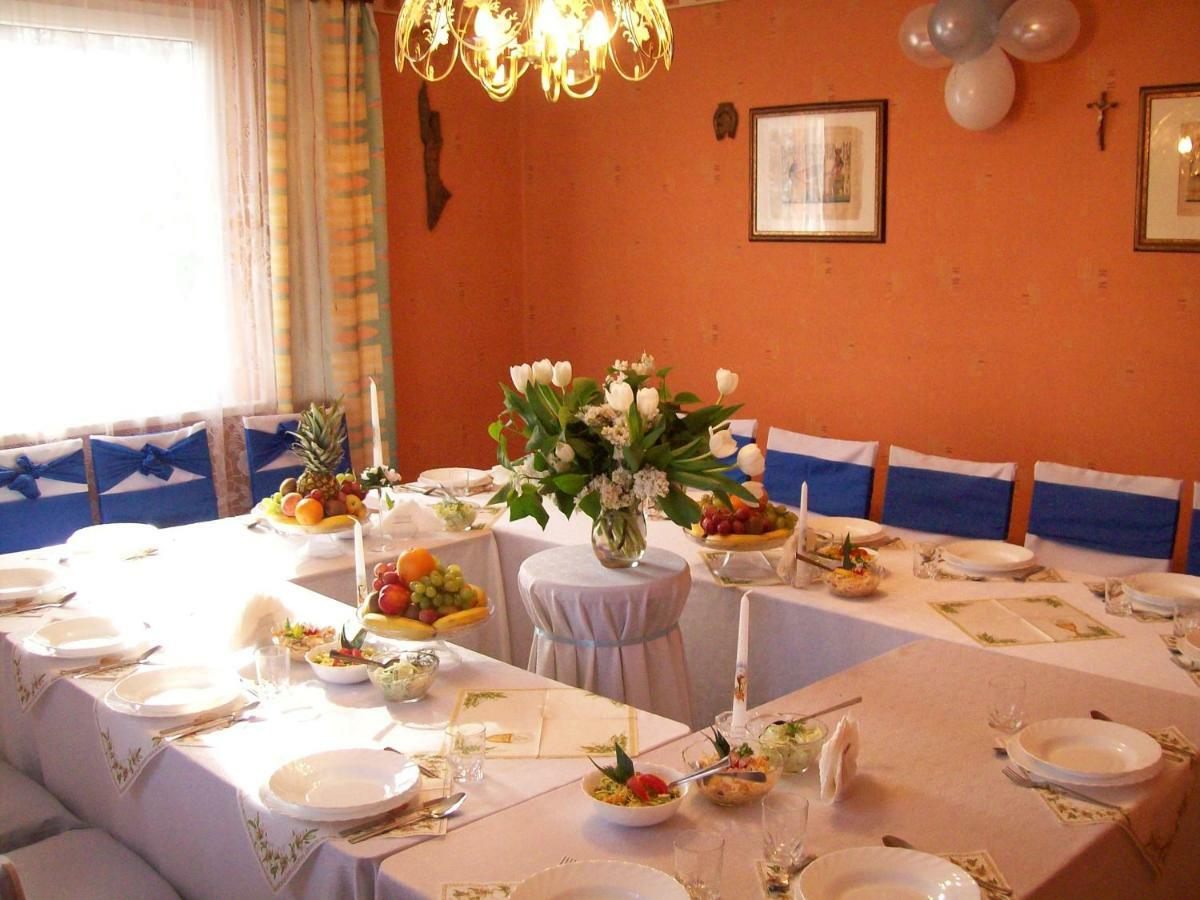 Osrodek Wypoczynkowy Oaza Hotel Kuznica Zbaska Kültér fotó
